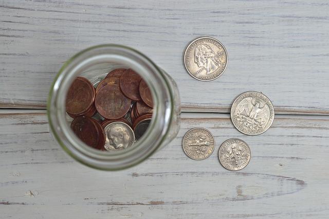 Simple daily Habits That Save You More Than You Think